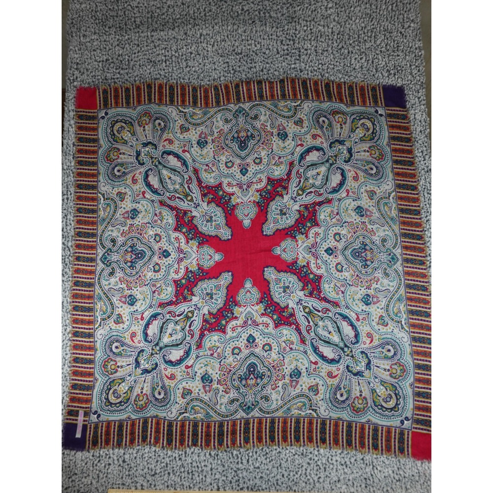 Amanda Smith Wool Scarf Womens OS Red Paisley Square Wrap Made in Japan 31x31